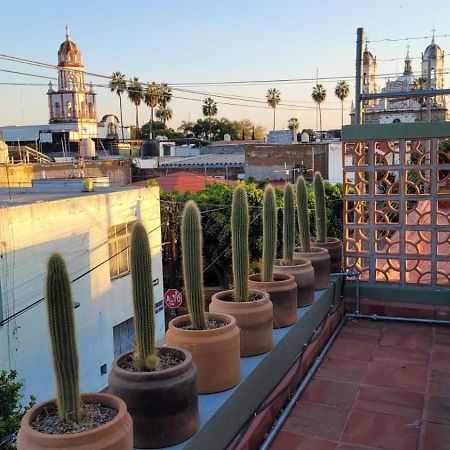 فندق Departamento Mis Marias Tlaquepaque المظهر الخارجي الصورة